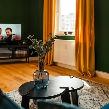 Apartment Klassen - Exklusives - Zentral Und 4km Zur Messe -kingsizebett *