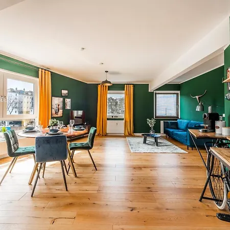 Apartment Klassen - Exklusives - Zentral Und 4km Zur Messe -kingsizebett