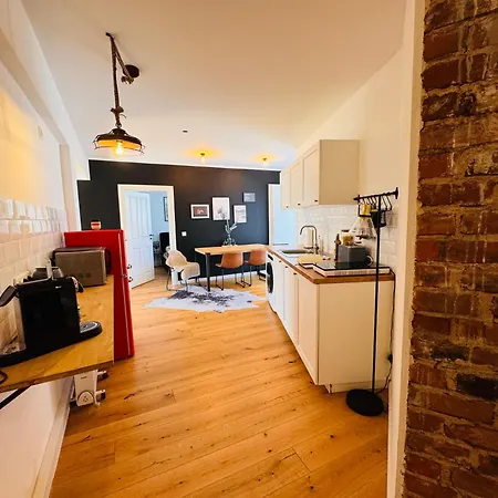 Klassen - Design - Zentral Und 4km Zur Messe