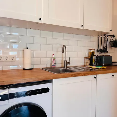 Klassen - Design - Zentral Und 4km Zur Messe *