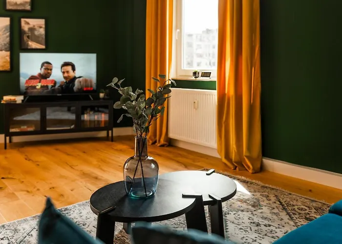 Apartment Klassen - Exklusives - Zentral Und 4km Zur Messe -kingsizebett *