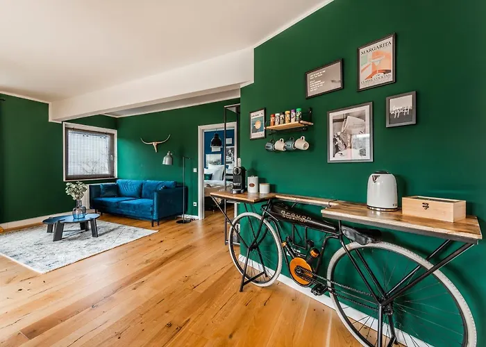 Klassen - Exklusives - Zentral Und 4km Zur Messe -kingsizebett