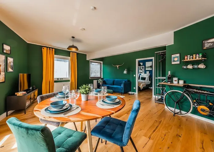 Apartment Klassen - Exklusives - Zentral Und 4km Zur Messe -kingsizebett